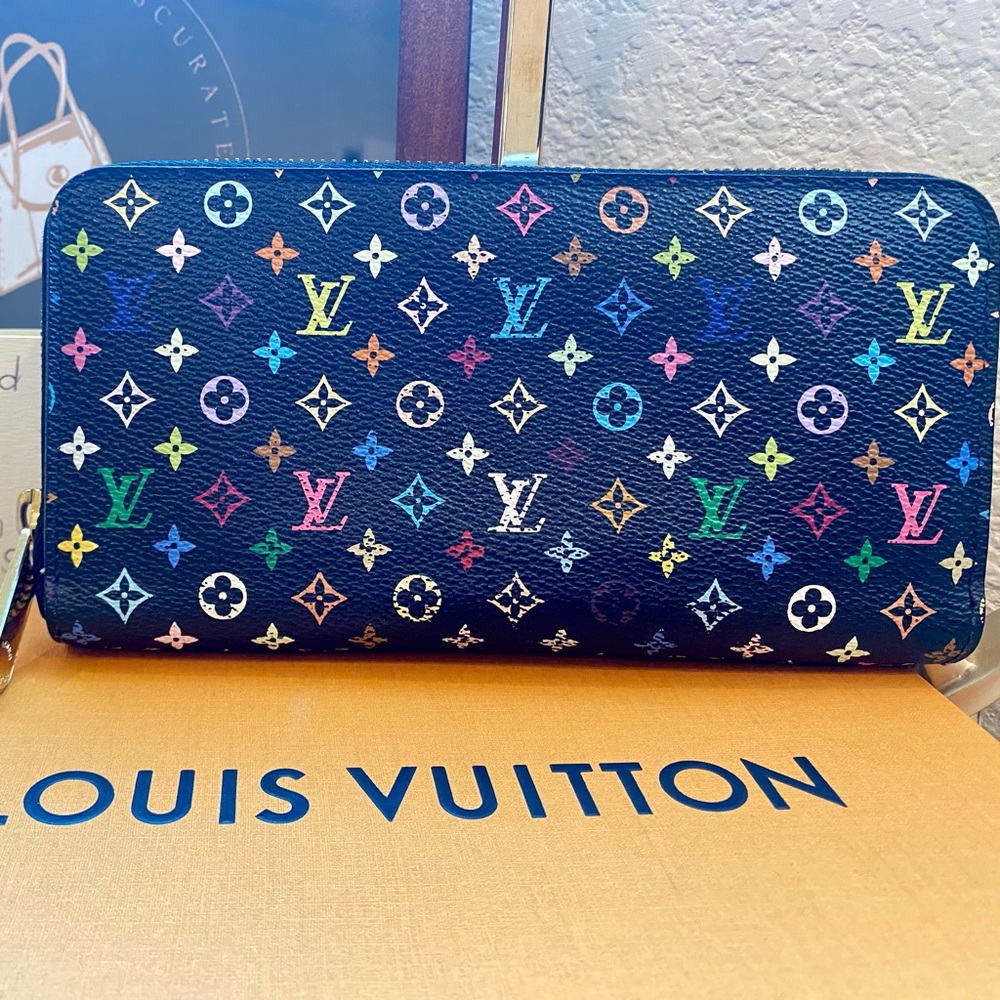 LOUIS VUITTON Monogram Multicolor Zippy Wallet in Black and Grenade